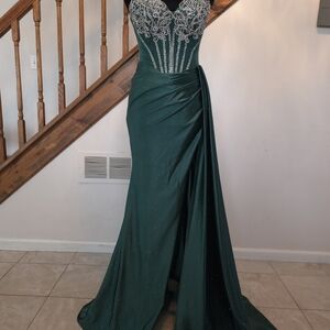 Deep Emerald Green Embellishom Prom Dress Size 0 Corset Back